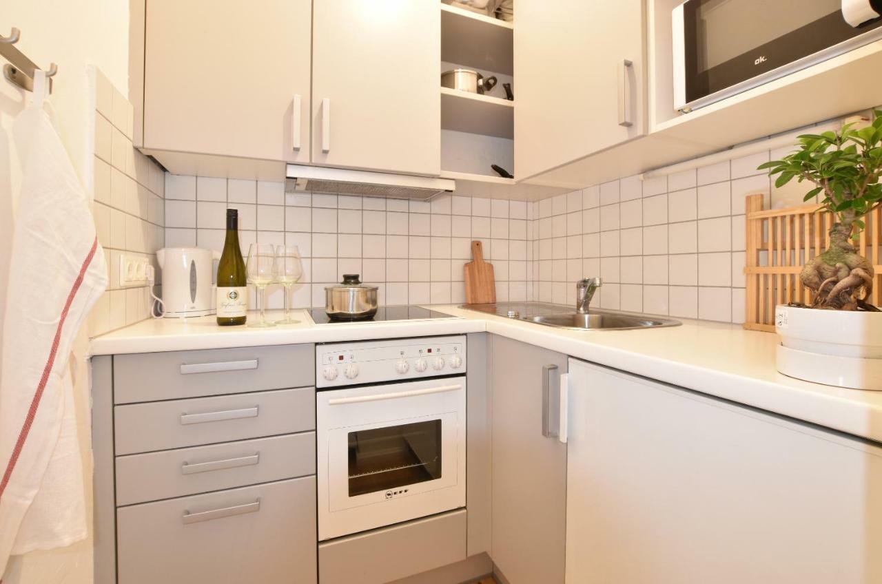 Peaceful Studio Apartment near Center Innsbruck Esterno foto